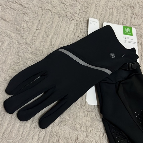 GAIAM cold weather running gloves, New in original packaging, Size L/XL - Picture 10 of 16
